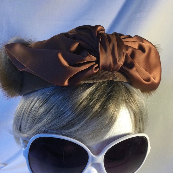 Chapeaux Louise Halo Fascinator Mink w/ Bow @ Back - Picture 5 of 7